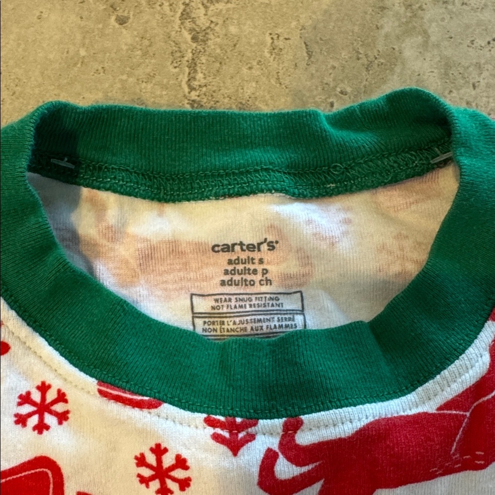Carter's Sleigh and Reindeer Pajama Set - Picture 4 of 4